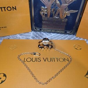 LV Hair Clip With Chain
